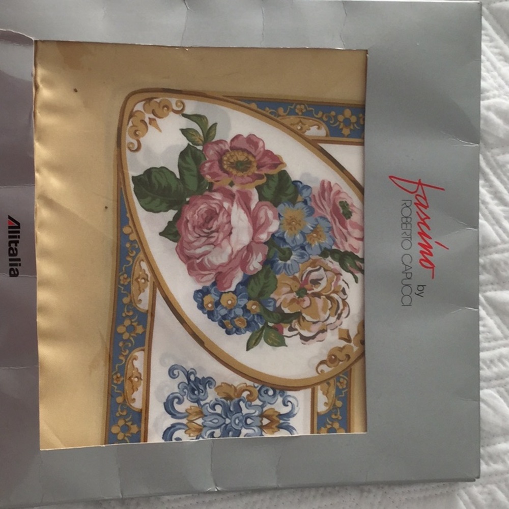 Roberto Capucci silk vintage scarf